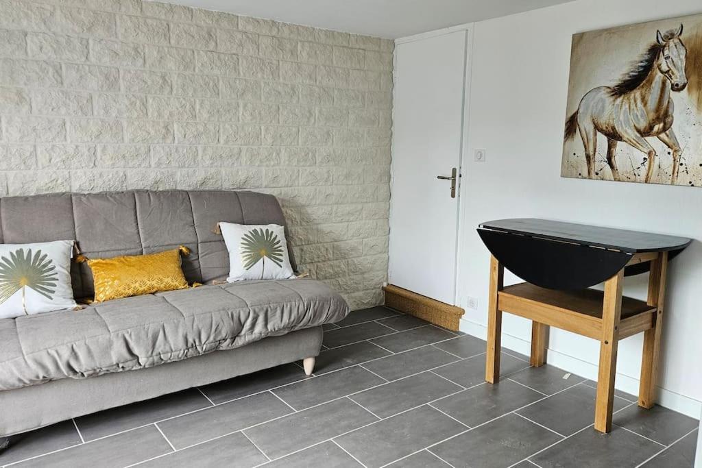 Appartement Cosy Neuf Saint-Sornin-Lavolps Exterior photo